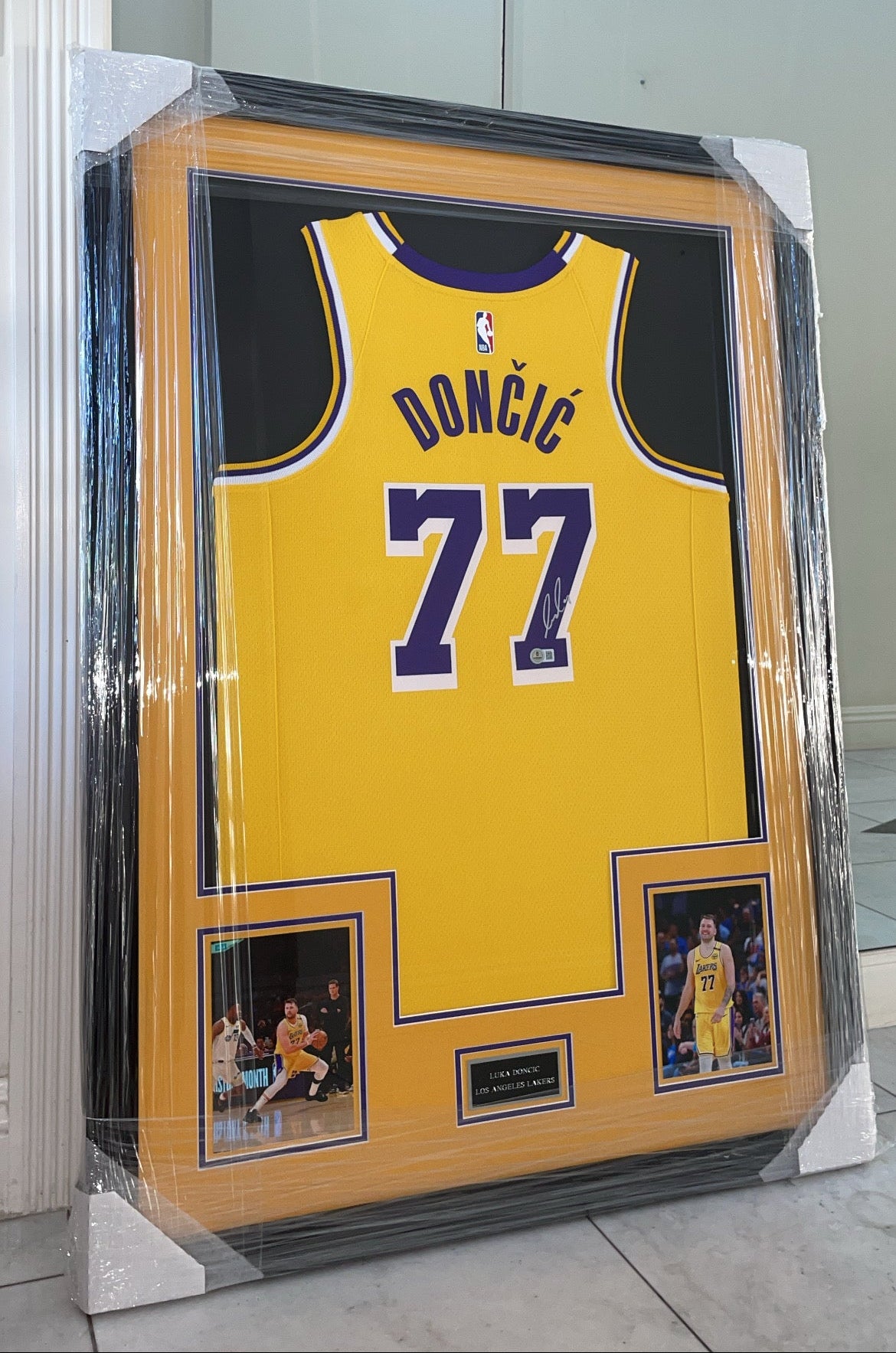 Luka Dončić Autographed Framed Lakers Jersey – Fanatics Authenticated