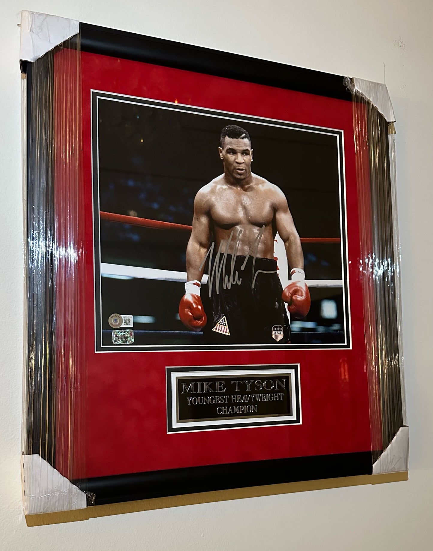 Mike Tyson Autographed Framed Photo Authenticated by Beckett