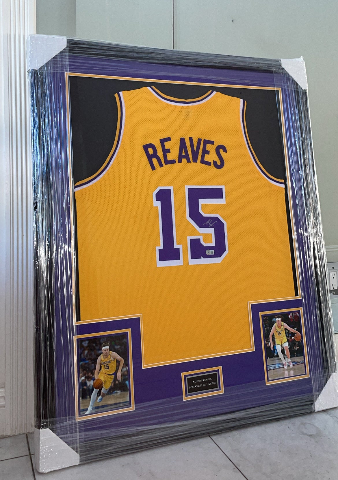 Austin Reaves Autographed Framed Lakers Jersey – Beckett Authenticated